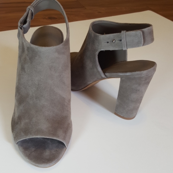 Vince Shoes - Vince  'Addison'  shoes NWOT